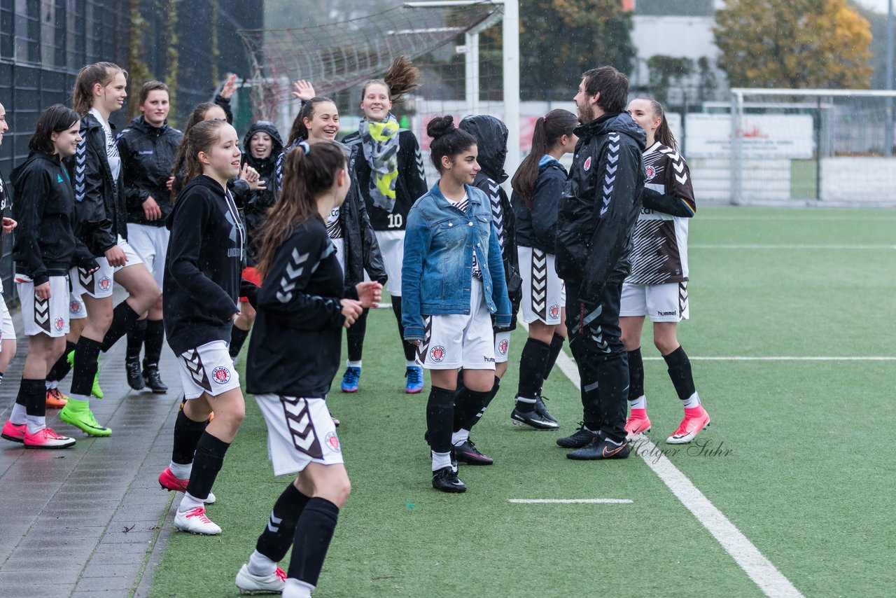 Bild 87 - B-Juniorinnen FC St.Pauli . Braedstrup IF : Ergebnis: 4:1